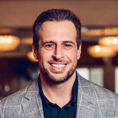 Robert Kritikos