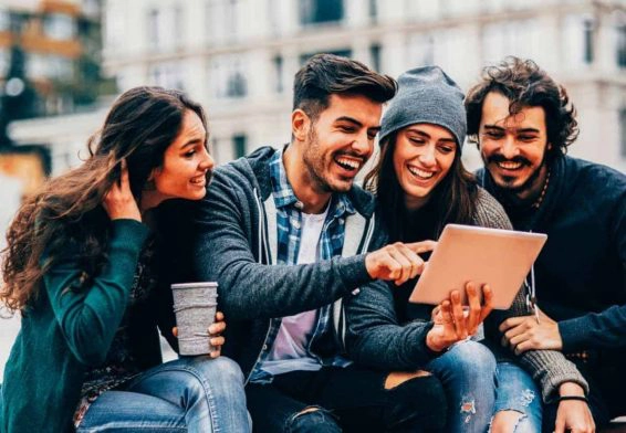 Análise de dados melhora a experiência do cliente bancário