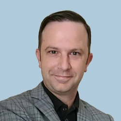 250×250 headshot angelo arezzi