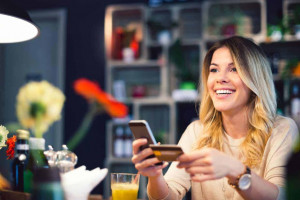 Cómo crear un journey de compra simple en el sector retail