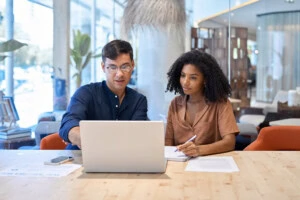 コールセンターにおける人手不足と欠勤への対策