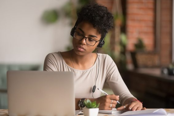 Como construir uma experiência omnichannel no setor educacional