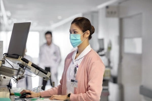 100만 명의 근로자에게 안전한 업무 환경을 제공하는 Company Nurse