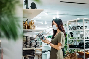 Retail Customer Experience: Keeping and Growing Your Highest-Value Customers