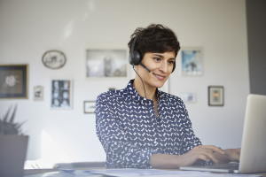 Benefits of Agent Scorecards in a Distributed Contact Center