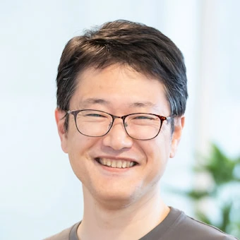 ジェネシス・安達
