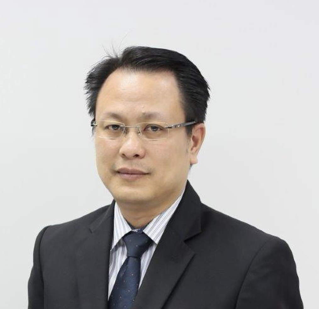 Dr. Montree Thirasakthana
