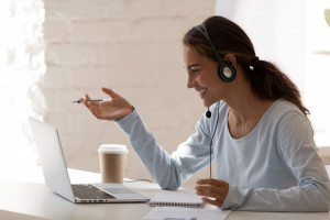 La voix… Un canal toujours privilégié dans la relation client ?