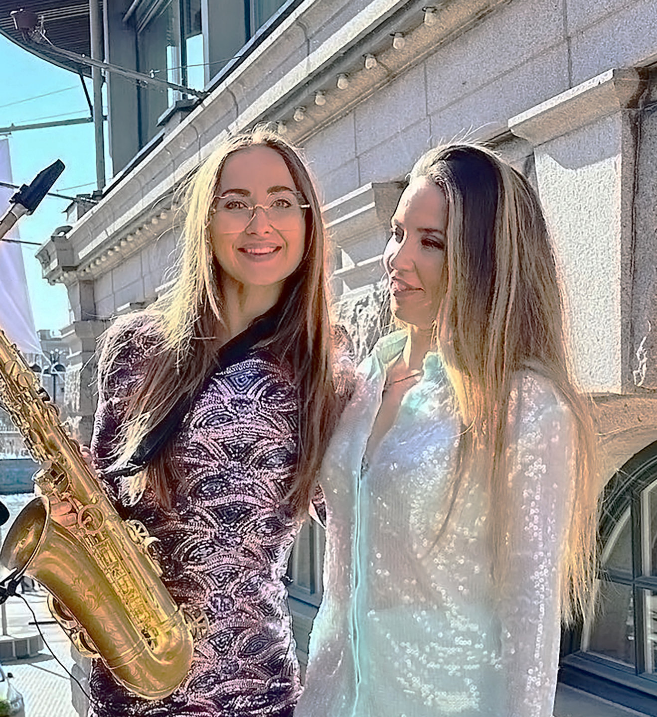 DJ Ella et Saxofonist Lovisa