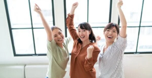 従業員満足度(ES)とは？向上させるメリット・取り組み例を紹介